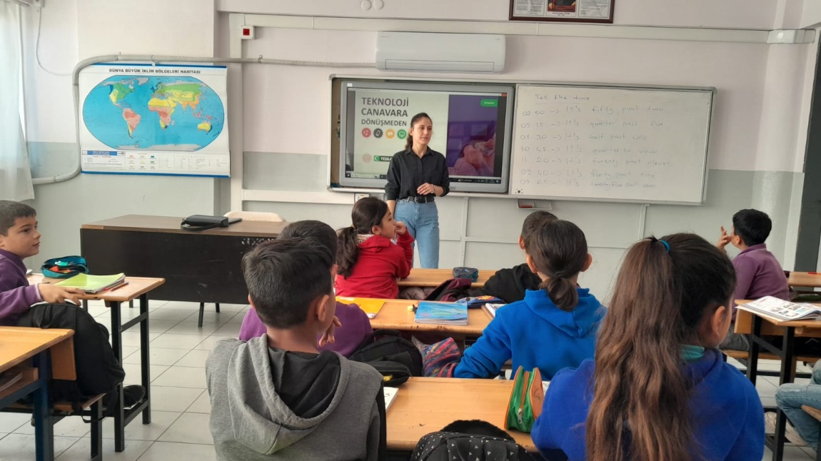 Hacıveliler ve Şehit Hasan Öztürk Ortaokulu, 5. Sınıf Teknoloji Bağımlılığı Eğitimleri Verildi